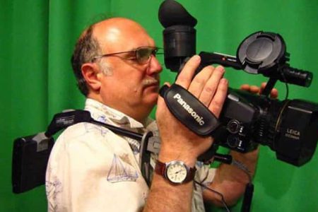 Keeping Handheld Camera Shots Steady: A Shaky Horizon by Chris Cavallari