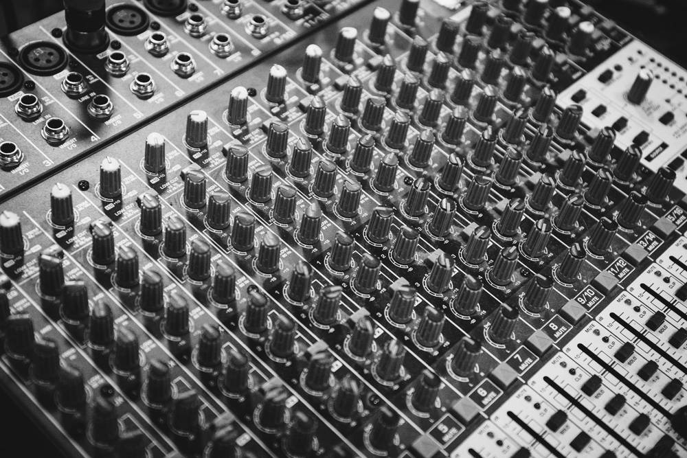 sound mixing board