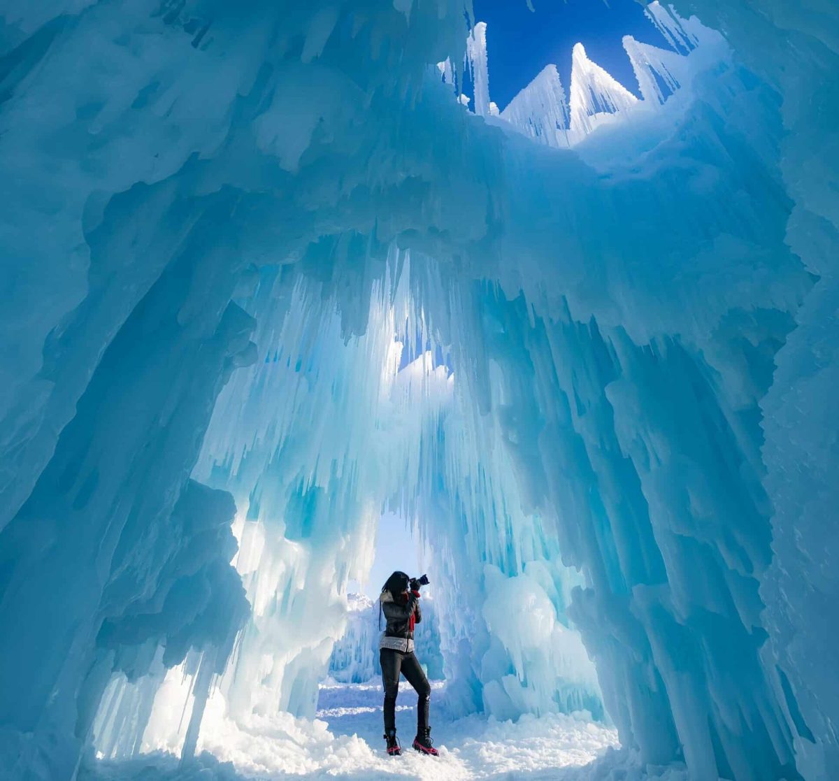 2023 Winter Photo Contest Call for Entries by StudentFilmmakers.com. Above photo by Sean Pierce. Follow IG @ https://www.instagram.com/prevailz/