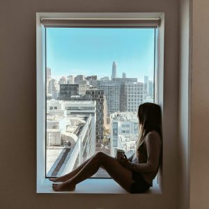 10 Captivating Ideas for Filming with Your iPhone: Exploring Storylines and Themes